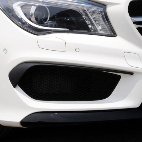 Pack aero du pare-chocs avant noir brillant pour Mercedes CLA C117 facelift  avec pack AMG (16-19)